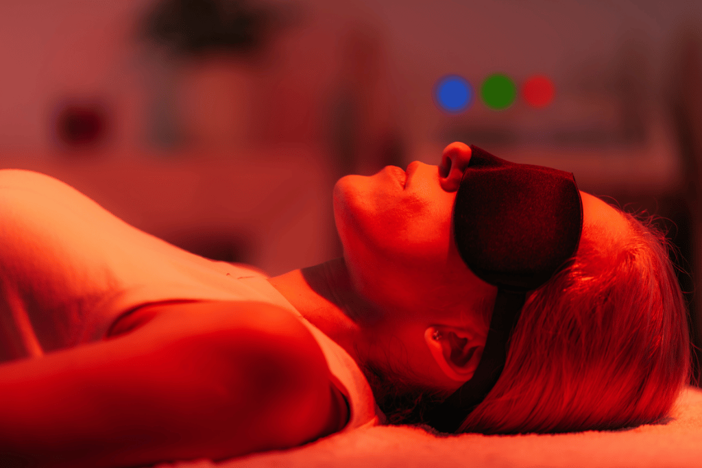 What Does Red Light Therapy Do? Benefits, Evidence and Safety